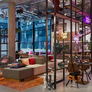 Moxy Frankfurt Center 3* Frankfurt nad Menem